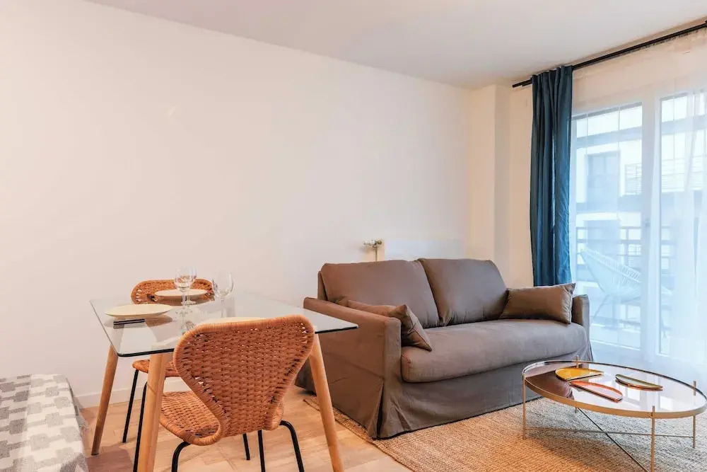 Classy Appartement - Flea Market