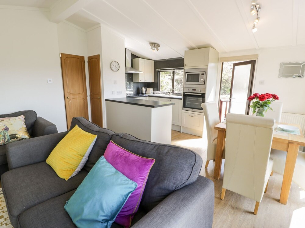 Summertime Lodge