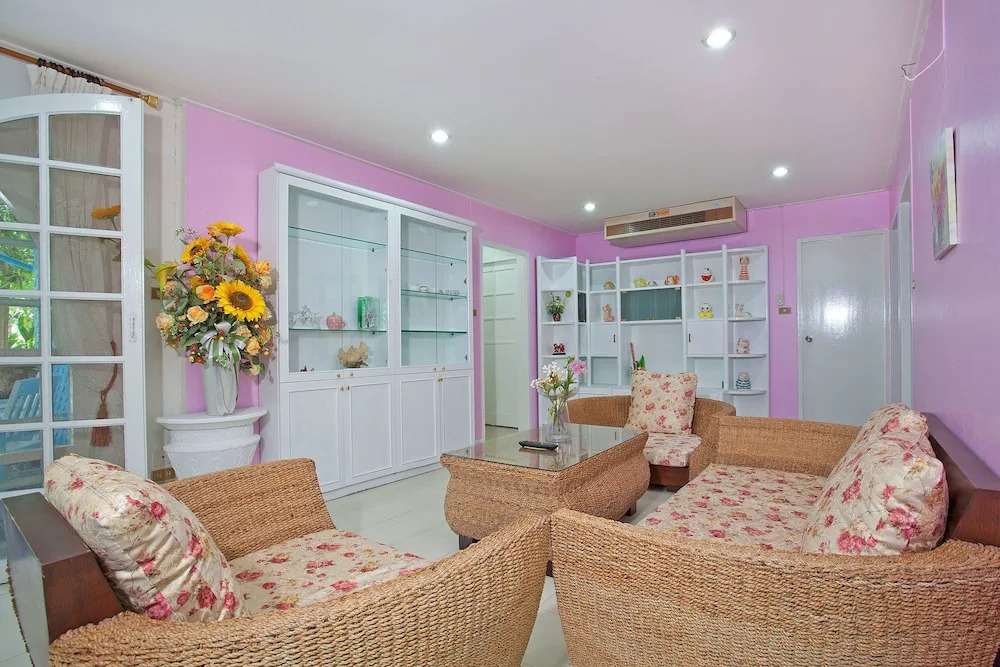Jomtien Paradise Villa