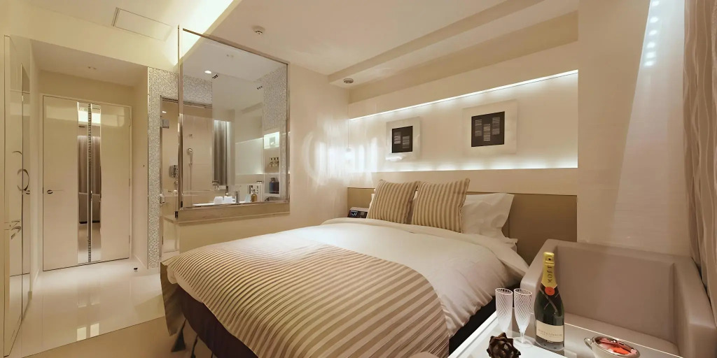 HOTEL GLANZ CASCATA