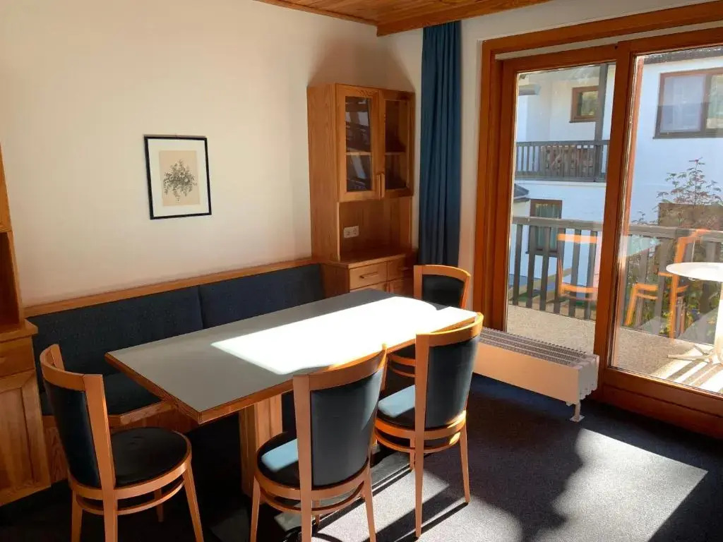 Mai-Brunn Alm Apartments (Bad Kleinkirchheim)
