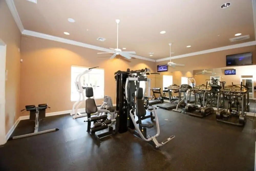 4572 Perfect home for your family close to all parks