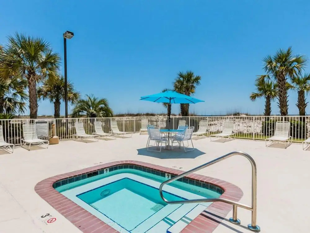 Regency Isle 608