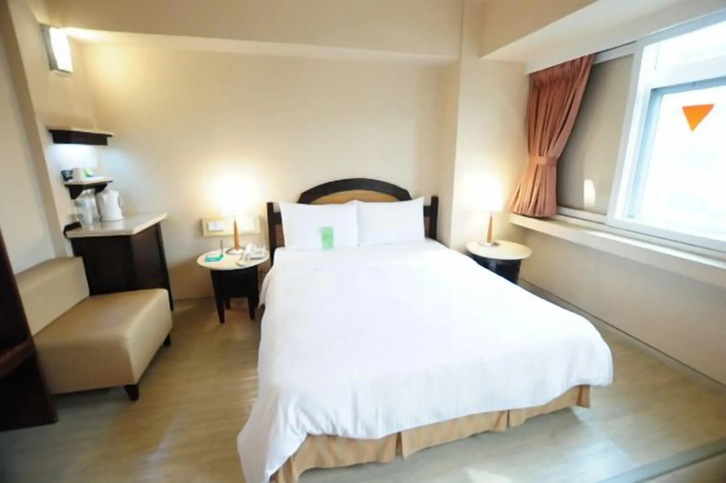 Kindness Hotel - Weiwuying Branch