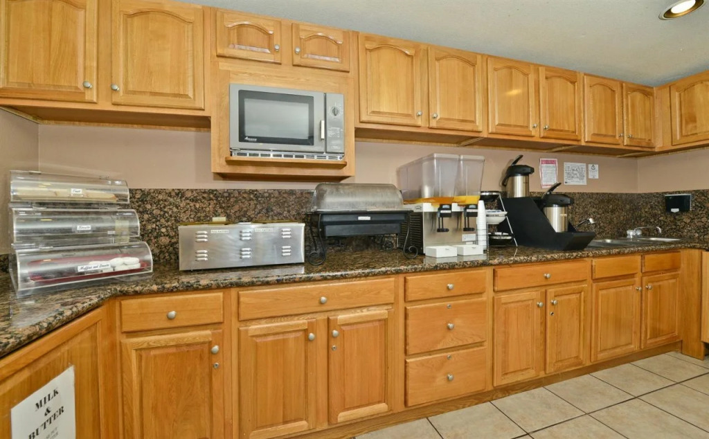 Americas Best Value Inn Colorado Springs