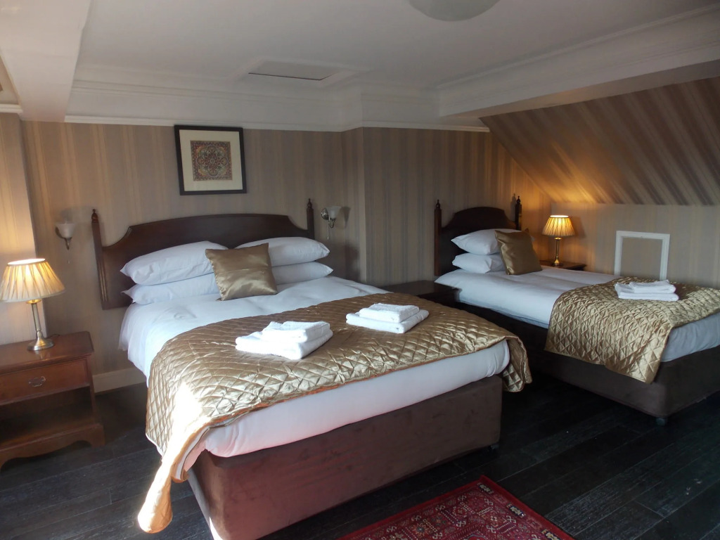 The Mountford Hotel