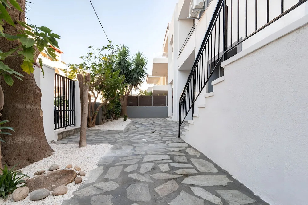 Blue Riviera Villas & Suites Athens