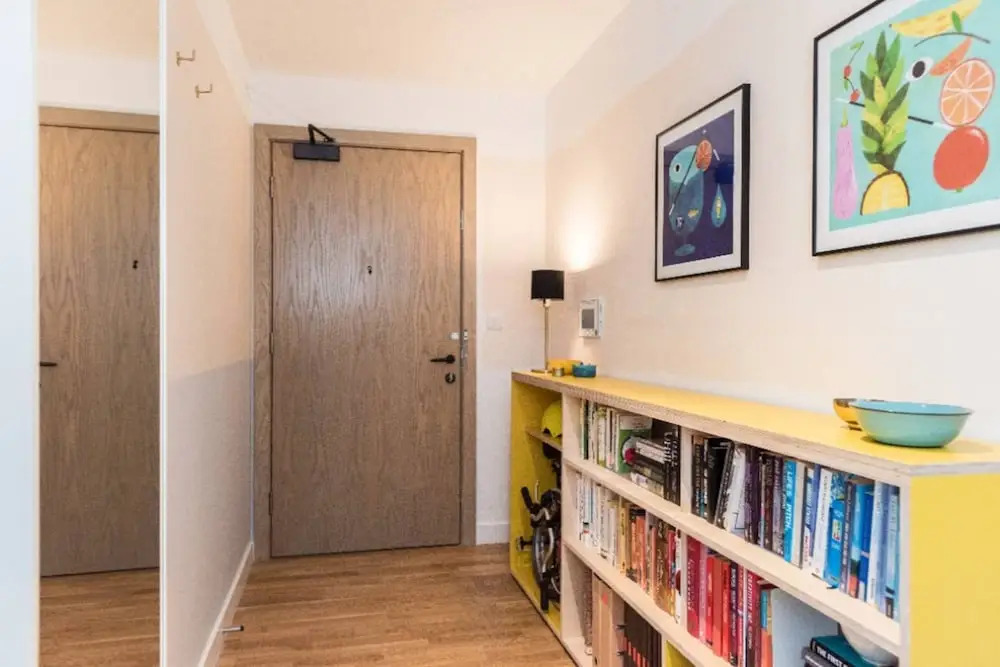 Bright 2 Bedroom Flat By Elephant & Castle