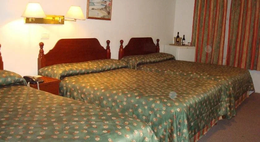 Family Inn