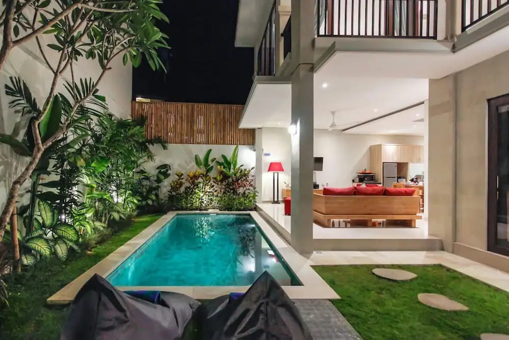 Villa 66, 5 min walk to Double 6 beach