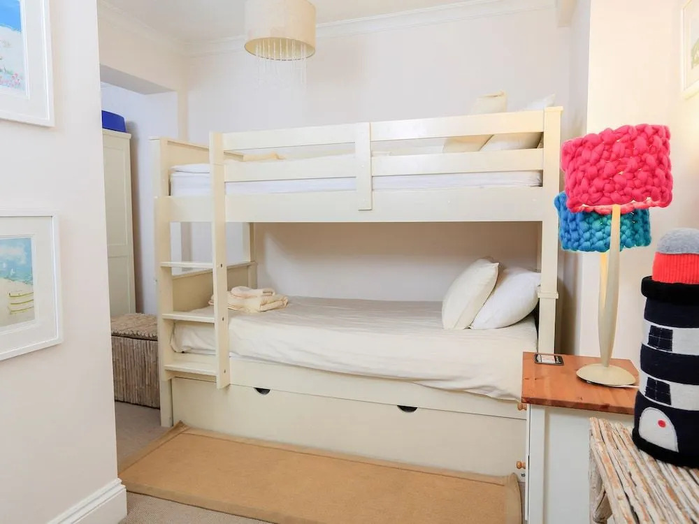 St Elmo Lodge - Cottage