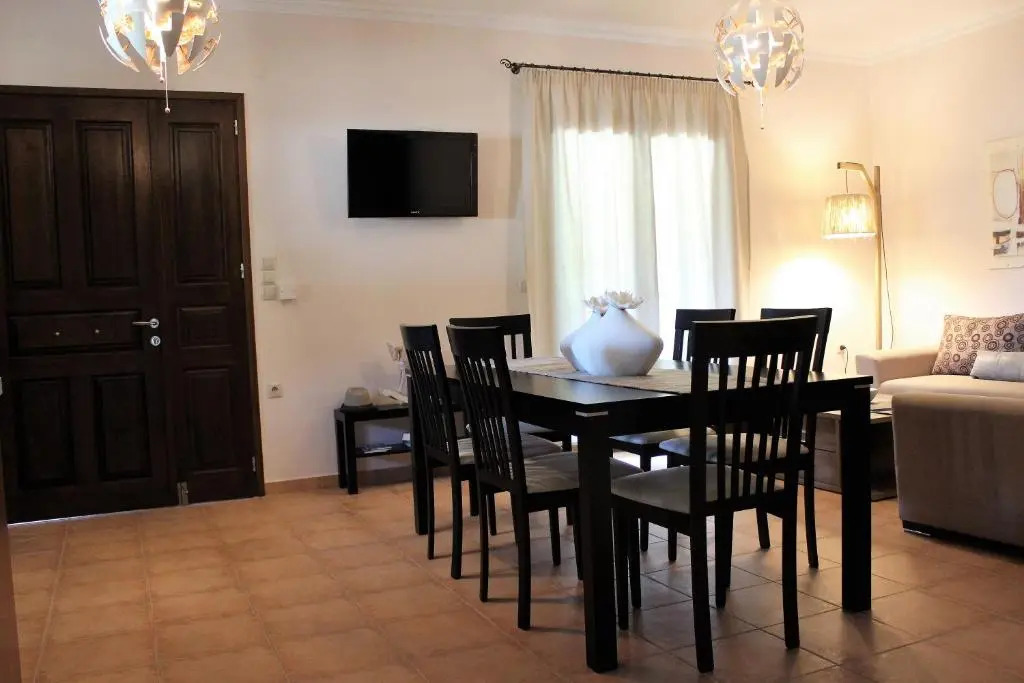 Aletro Villa