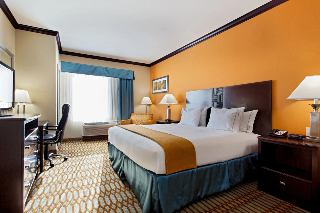 Holiday Inn Express Hotel & Suites Corpus Christi-Portland by IHG