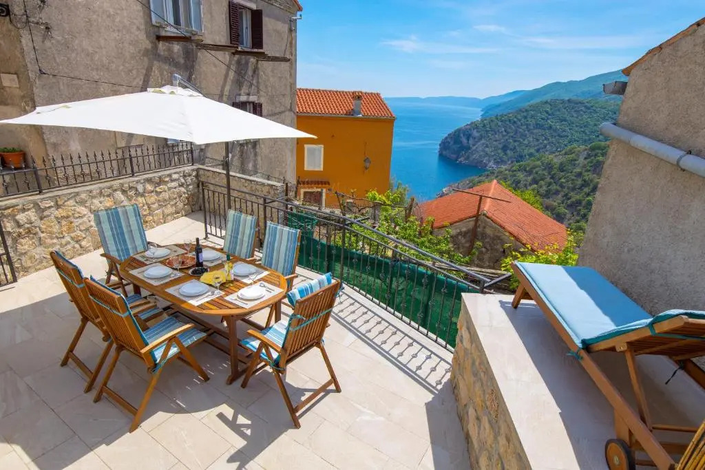 House Bajota Cres Island Croatia - sea view & terrace