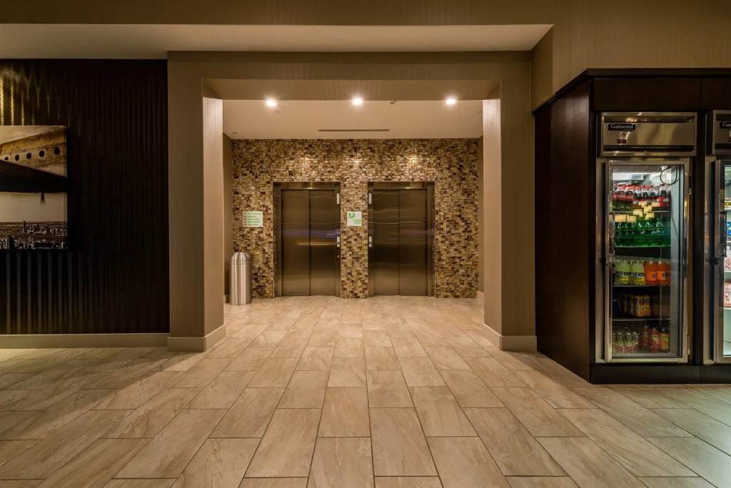 Holiday Inn Austin Airport by IHG