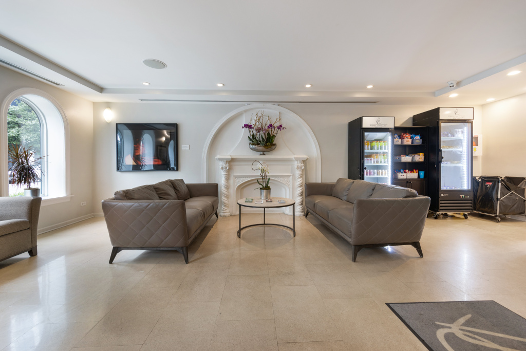 Hotel Chicago West Loop, SureStay Collection by Best Western