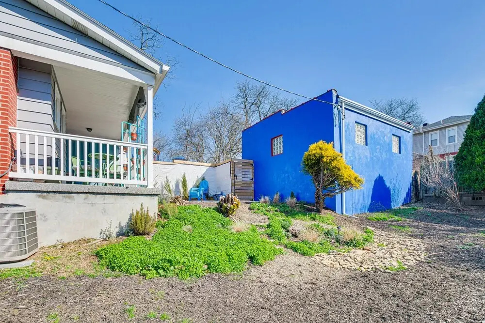 Pet-friendly Pittsburgh Home: 3 Mi to Downtown!