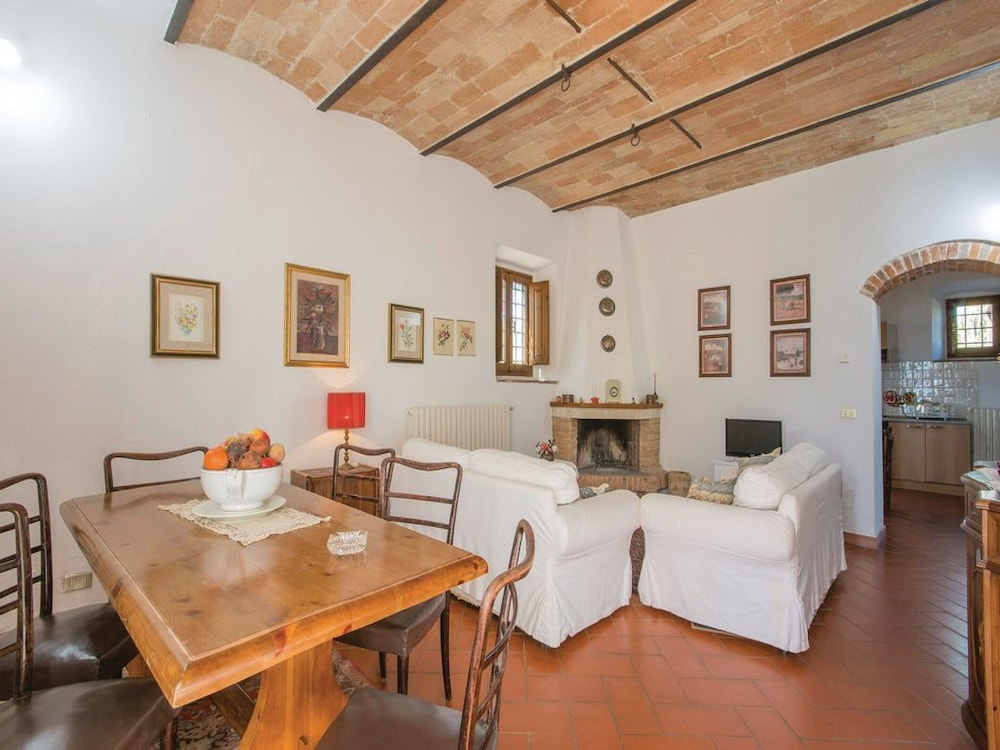 Tuscany Bliss Garden Retreat