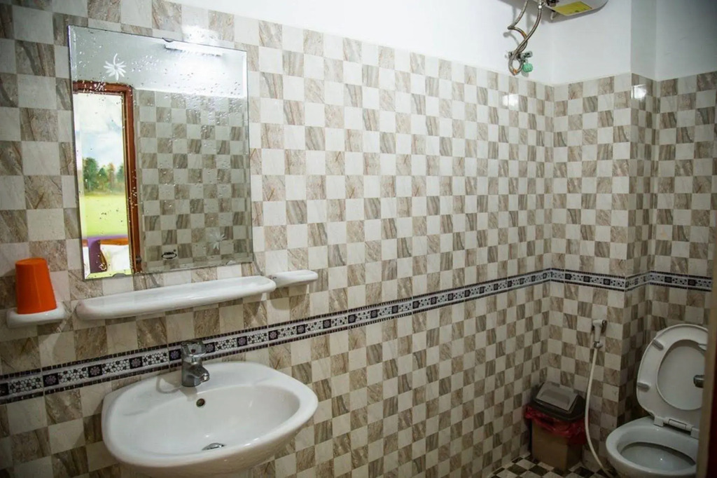 Kens Backpackers Hotel