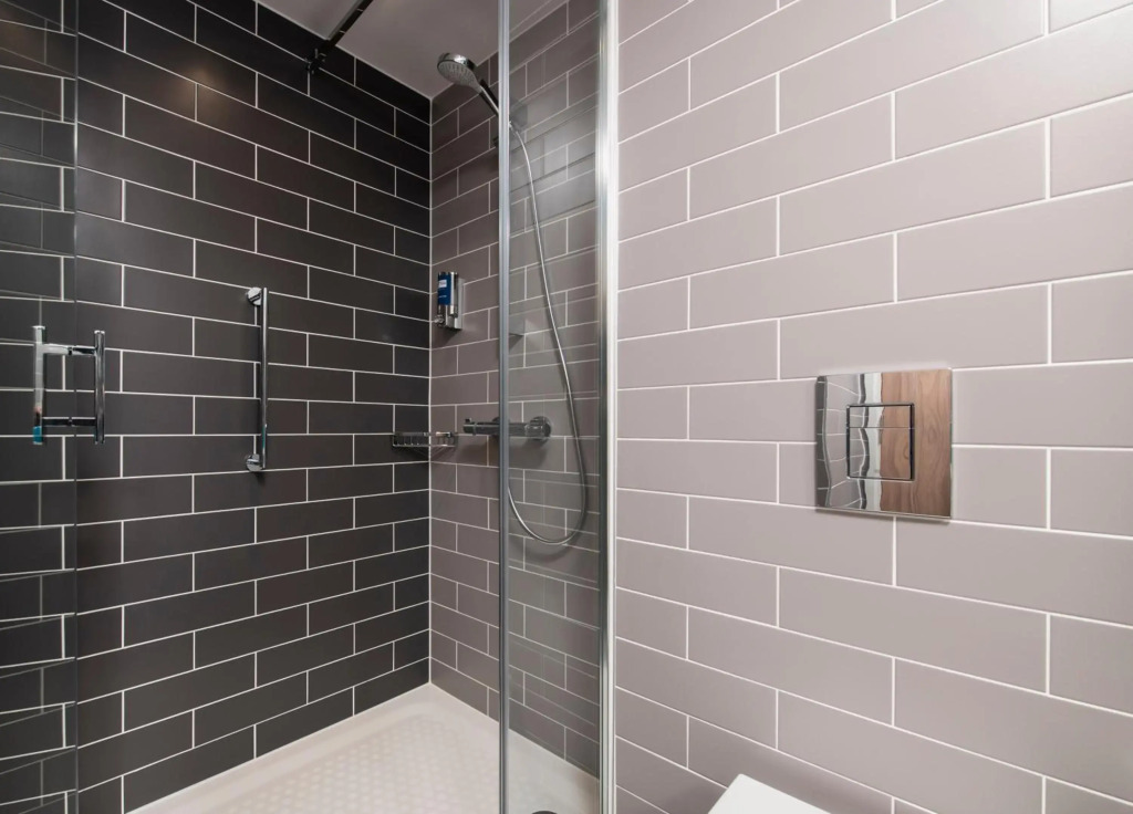 Holiday Inn Express Edinburgh City West by IHG