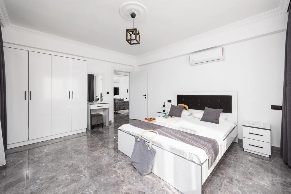 Villa Grand Yasar 1 With 4 Bedrooms and 4 Bathrooms