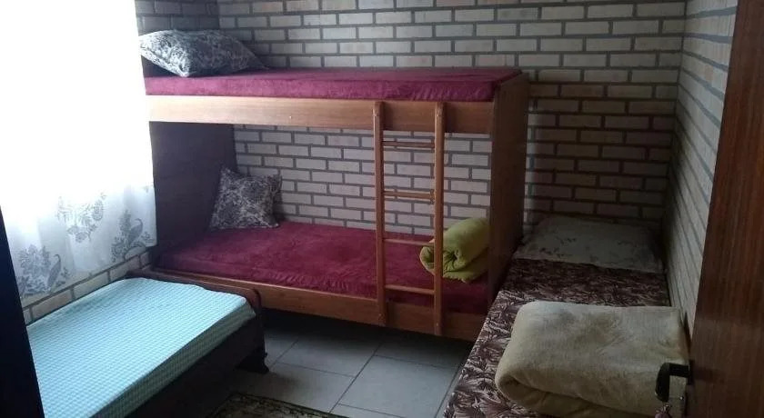 Hostel Dina & Suítes