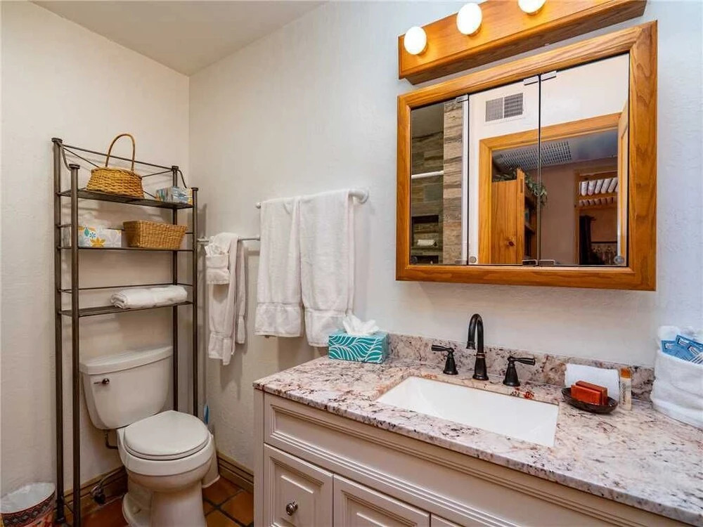 Artist Road #2, 2 Bedrooms, Indoor Pool, Wood Fireplace, Views, Sleeps 4