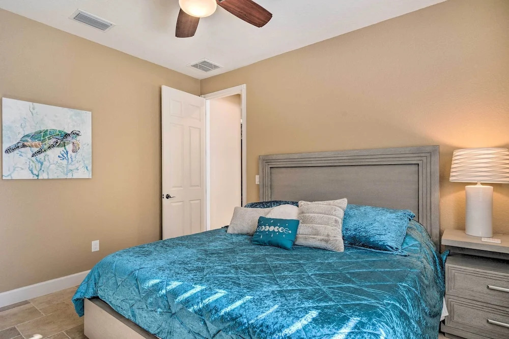 'casa Getaway' Cape Coral Home w/ Lanai & Pool!