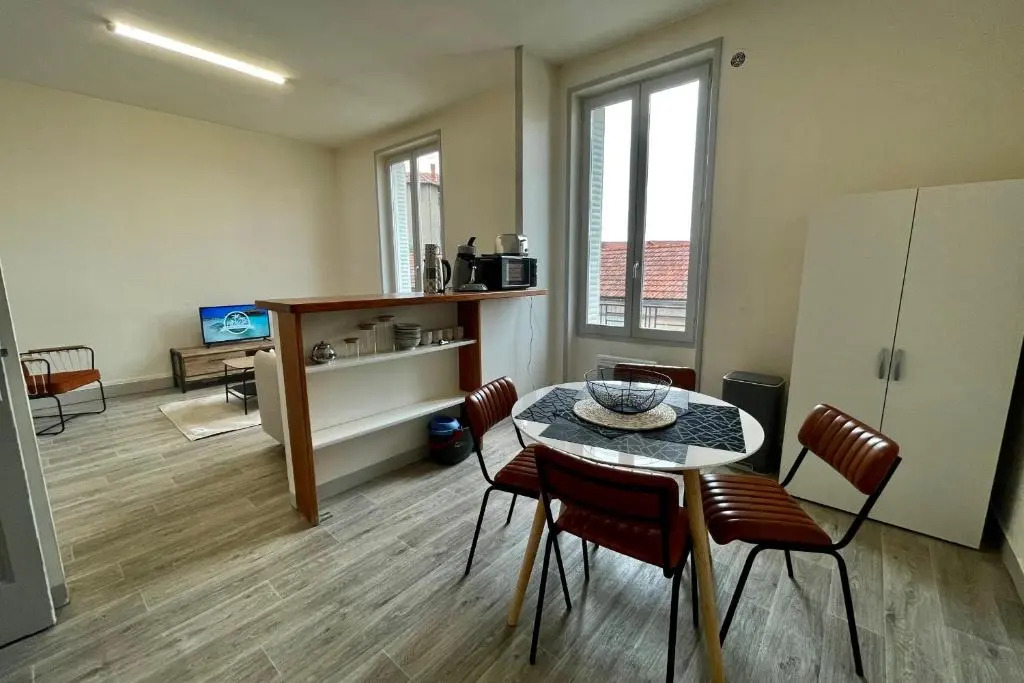 APPARTEMENT T2bis RUE BRAVARD