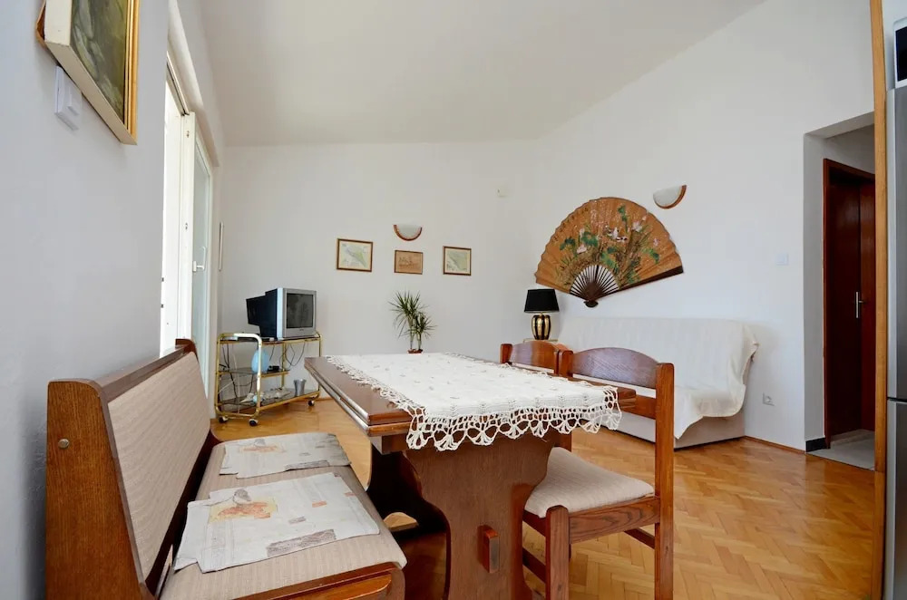 Apartments Mirjana