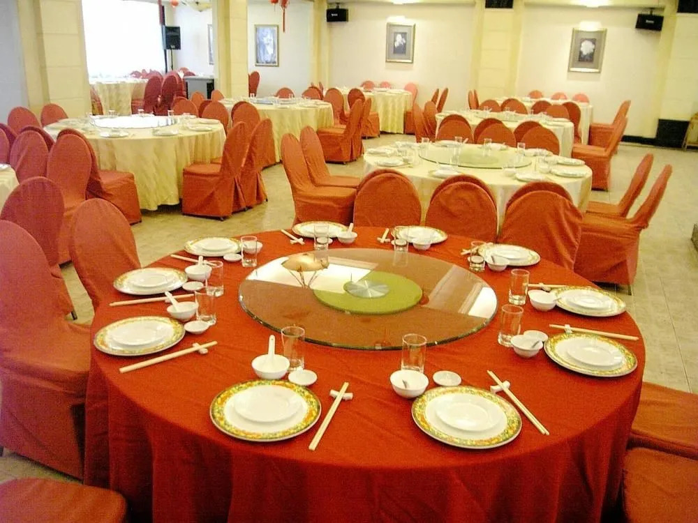 Jinlun Hotel