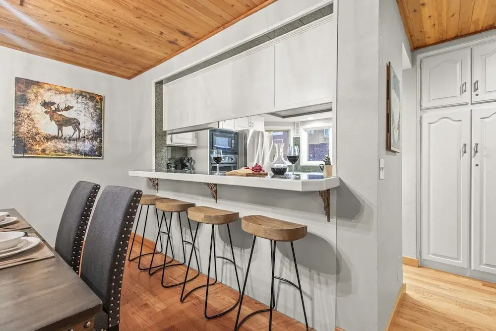 Motherlode 3 3 Bedroom Townhouse by RedAwning