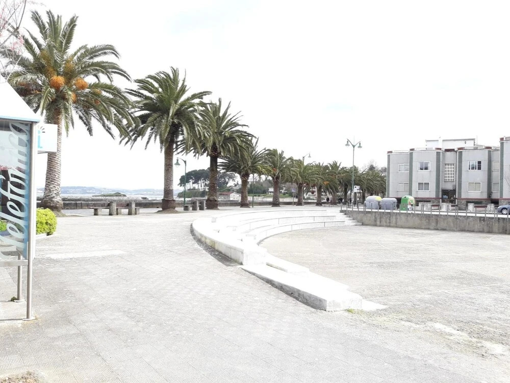 House With 3 Bedrooms in Oleiros, With Wonderful City View, Pool Acces