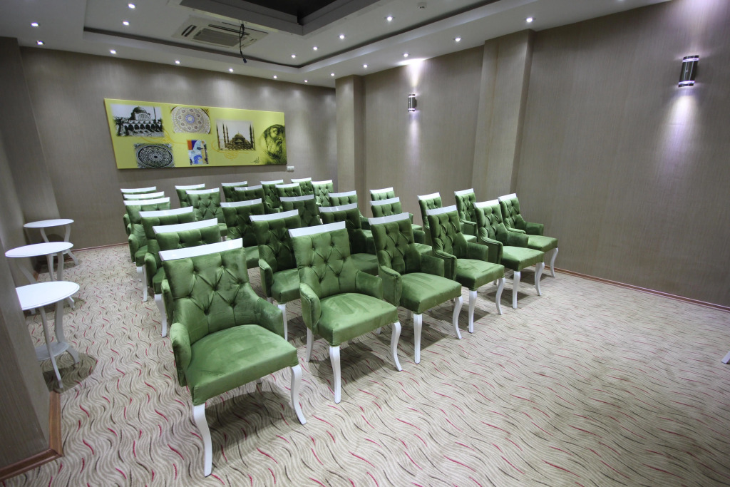Grand Corner Boutique Hotel