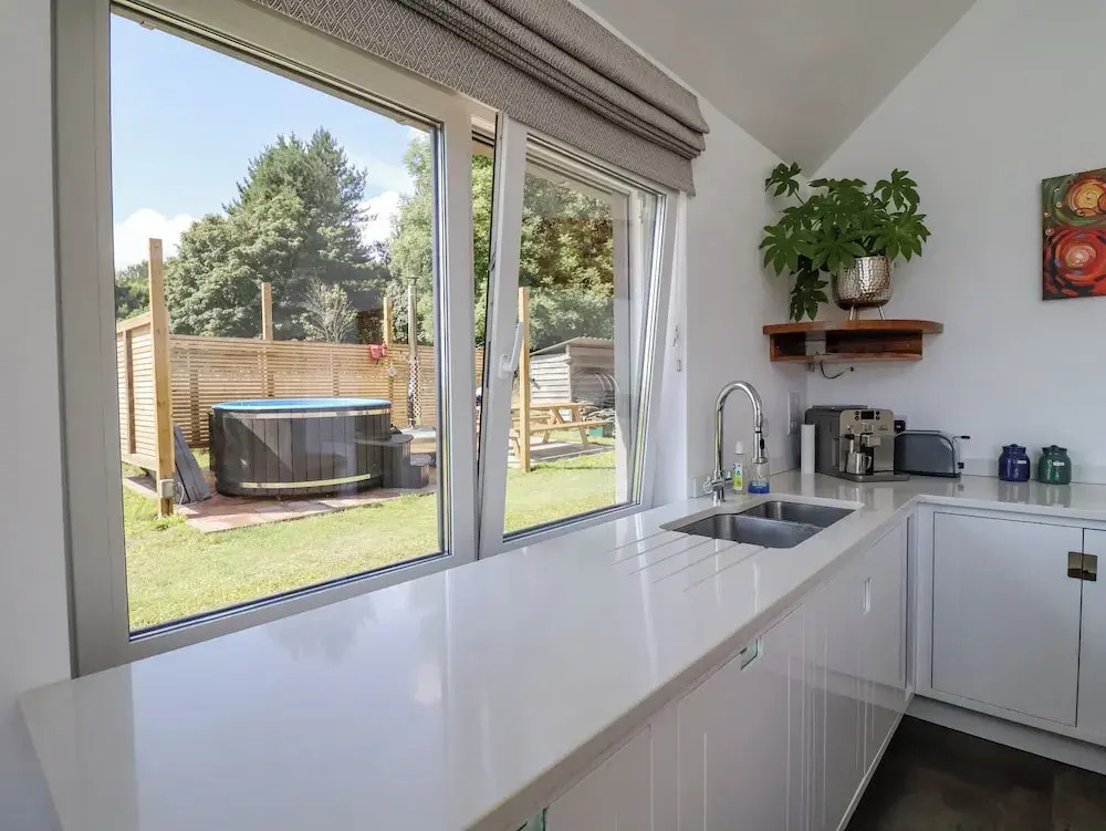 Polly's Annexe