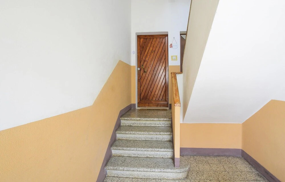 Amazing Apartment in Rosignano Solvay With Wifi and 2 Bedrooms