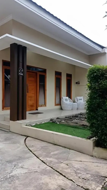 Abhaya Villa