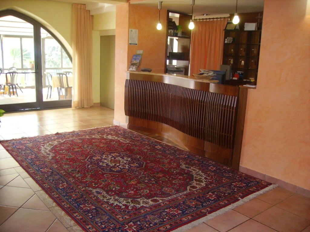 Hotel Diecimare