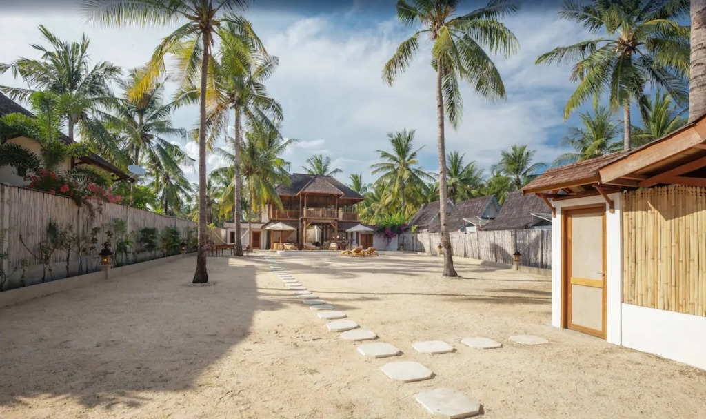 Villa Luna Sunset Beach