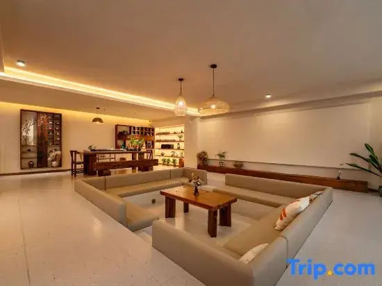 Yunmeng Xiangshe Homestay (Libo Xiaoqikong Scenic Area East Gate Ticket Office)