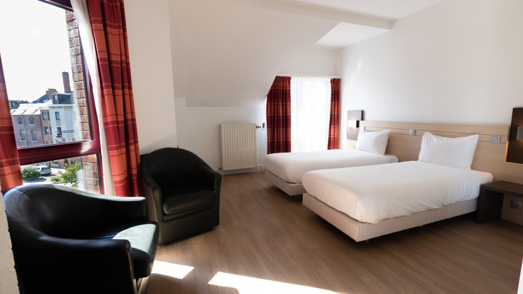 B&B HOTEL Mons Centre
