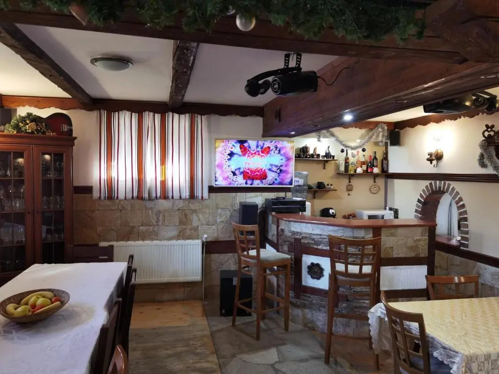 Mira Guest House