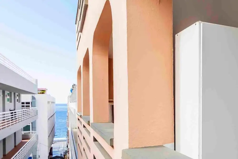 Apartment with One Bedroom in Puerto de Naos, with Furnished Balcony And Wifi - 100 M From the Beach