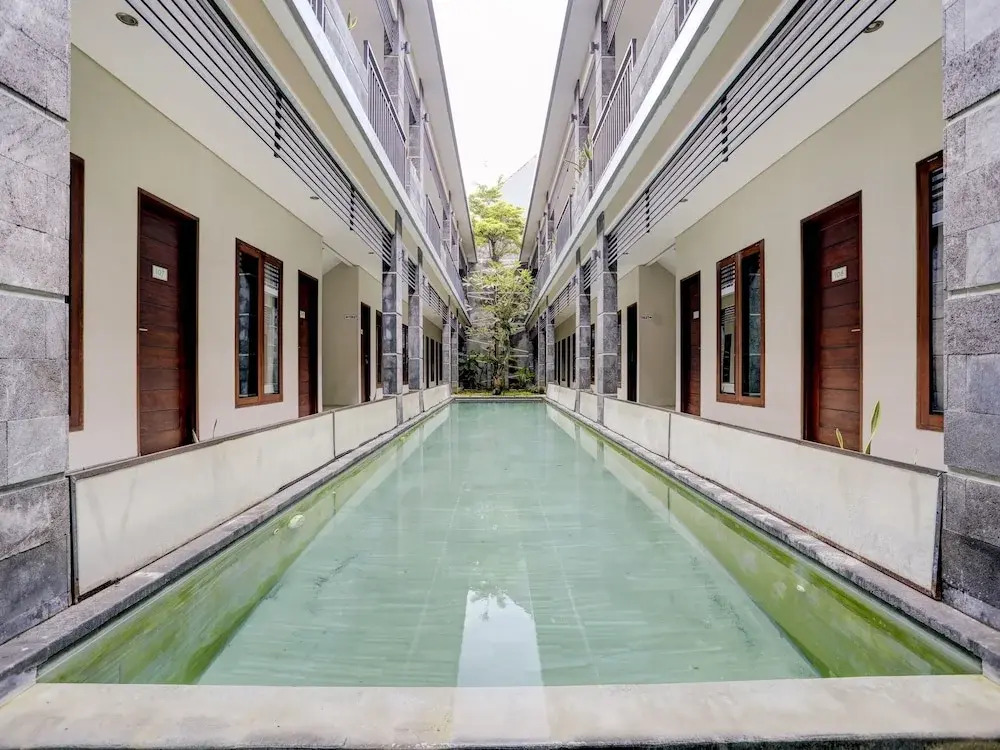 Collection O 3885 Kara Residence