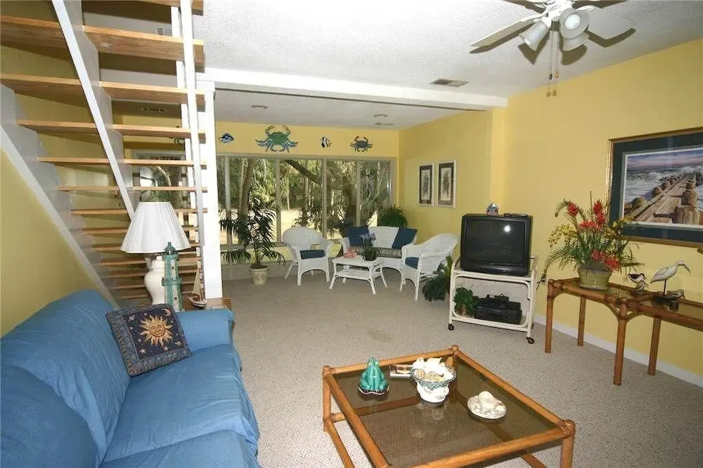 Club Cottage 825