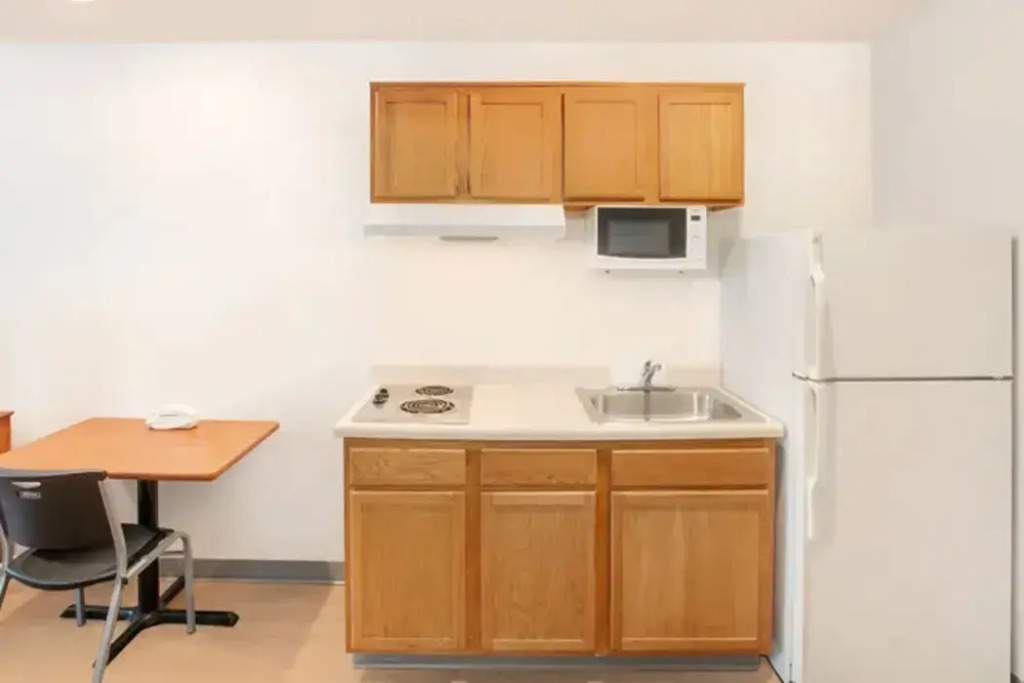 WoodSpring Suites Springdale