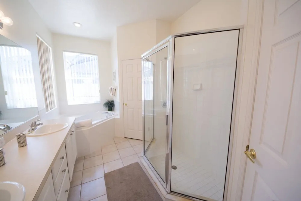 5BR Calabay Parc Pool Home 513 by OVRH