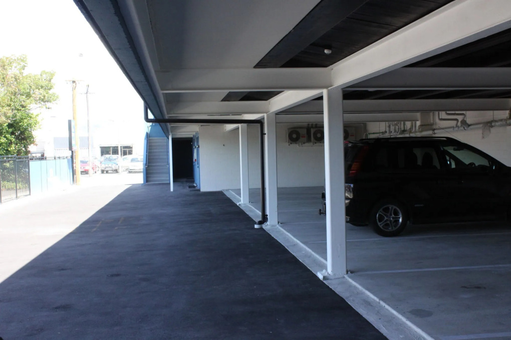 C-Motel