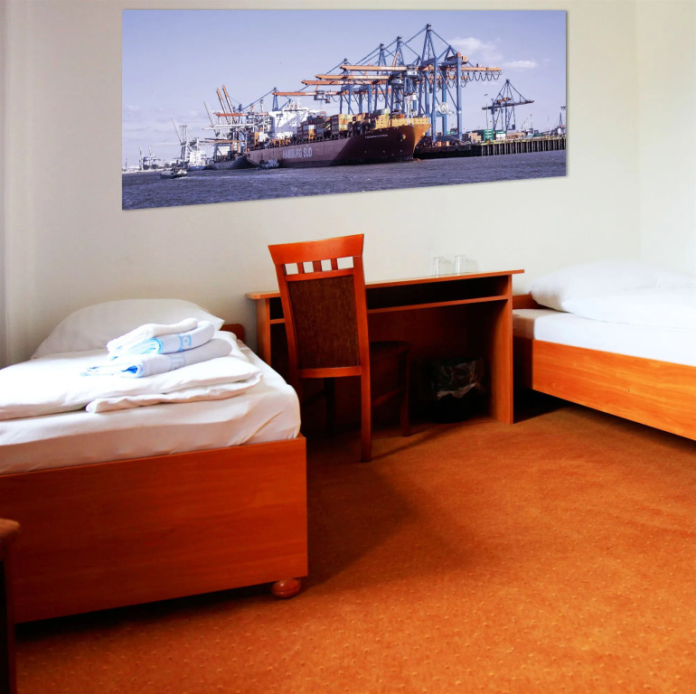 M&M Hotel - Wilhelmsburg
