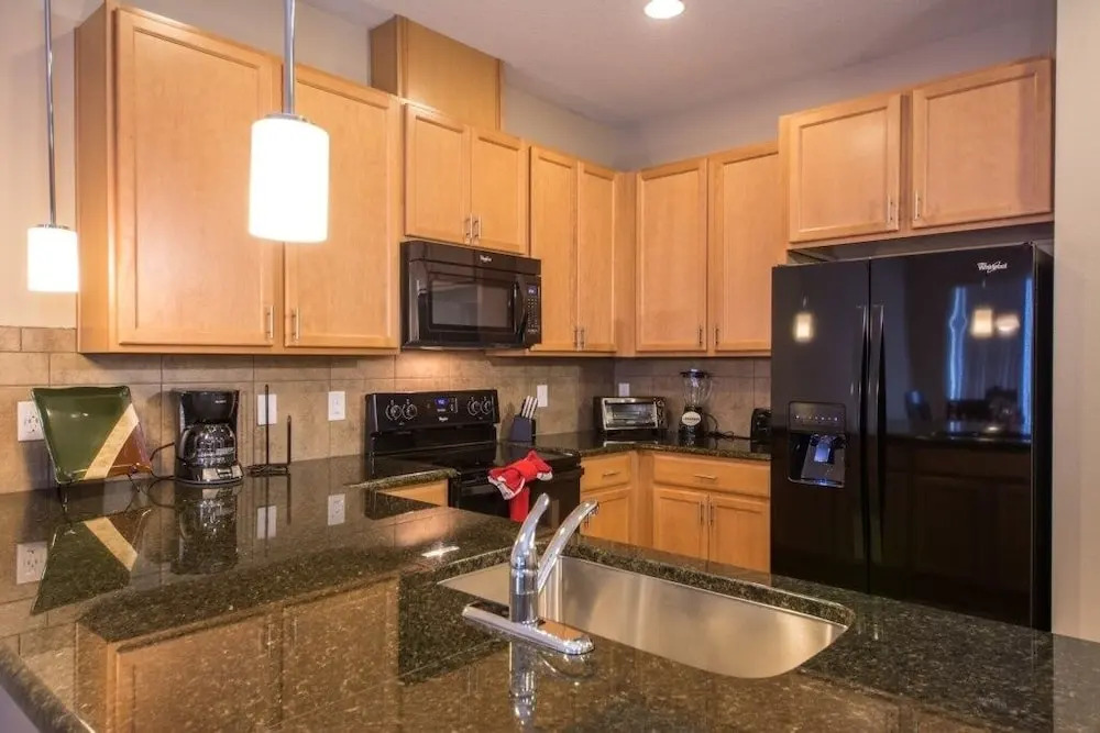 H2u - Gaston - Cb3181 4 Bedroom Townhouse